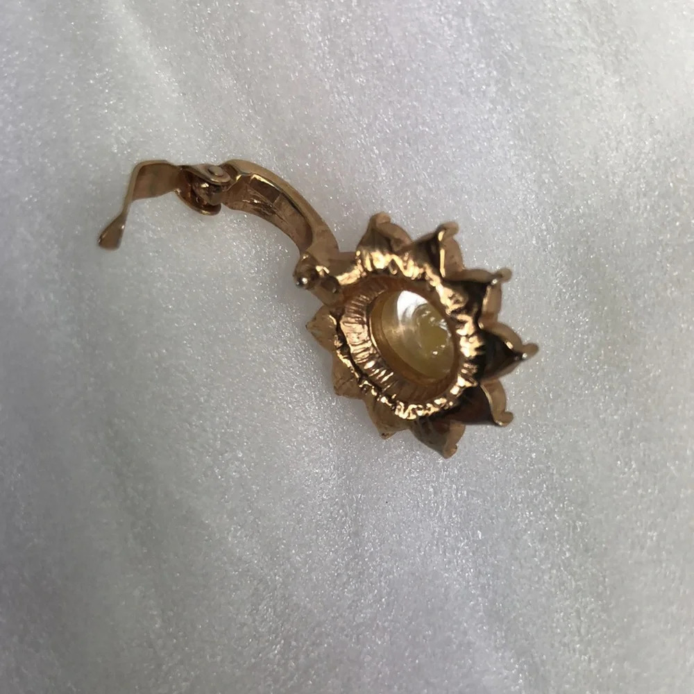 ROMAN Earrings & Enhancer Vintage Faux Pearl & Rhinestone SET Gold Tone - Picture 5 of 10